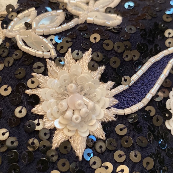 Escada 💯Silk Stunning All Sequin Full Silk Lined Camisole - Picture 14 of 16